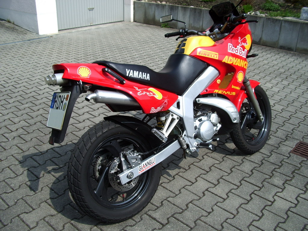 Moped0002.jpg