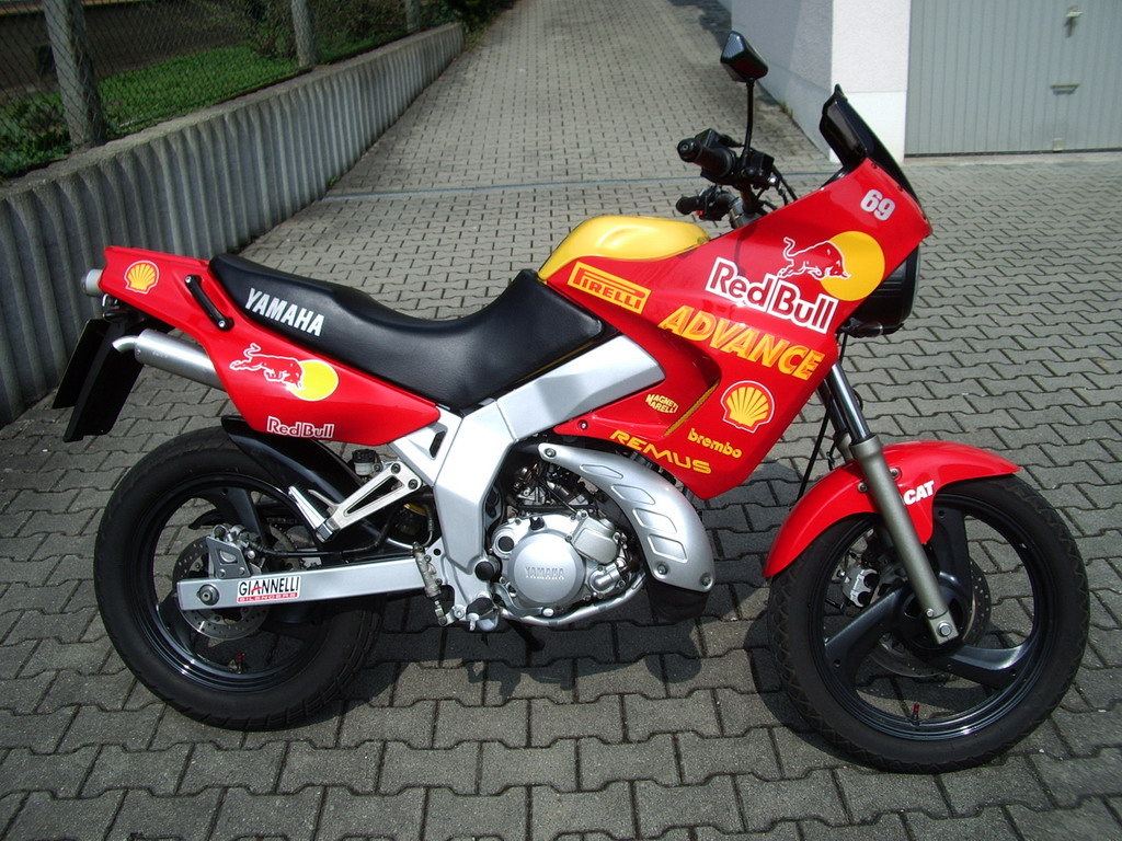 Moped0001.jpg